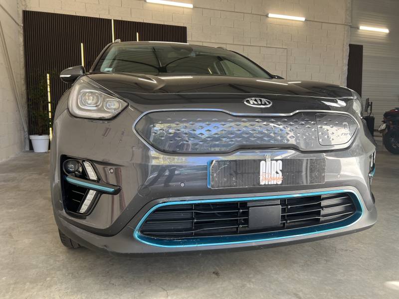 KIA e-Niro gris foncé de 204 ch 64 kWh avec 450km d'autonomie à vendre en occasion à Toulouse