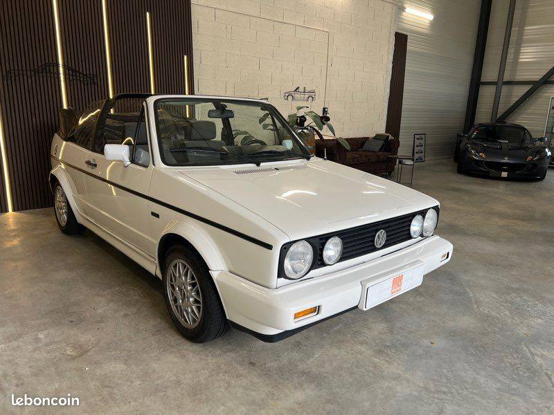 Dépôt-vente de véhicules de collection et youngtimers avec expertise spécifique et mise en relation avec notre réseau de collectionneurs en Haute-Garonne