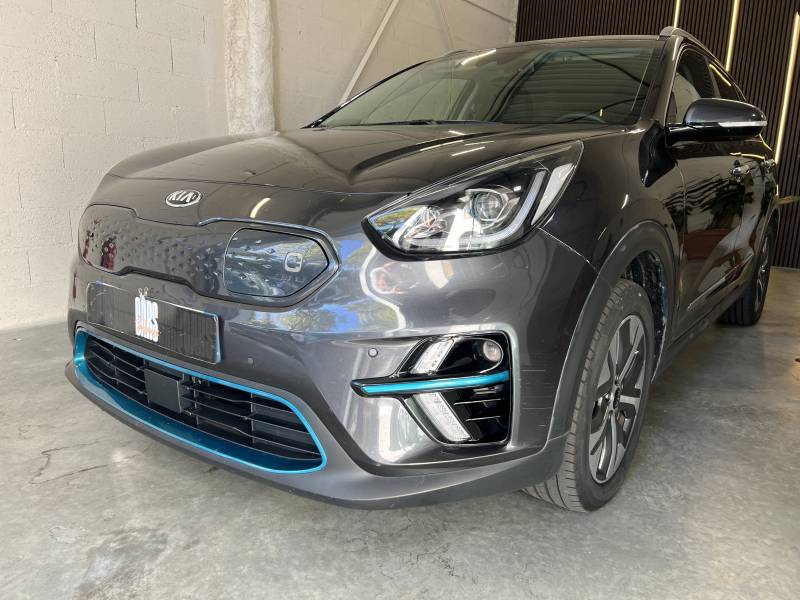 KIA e-Niro gris foncé de 204 ch 64 kWh avec 450km d'autonomie à vendre en occasion à Toulouse