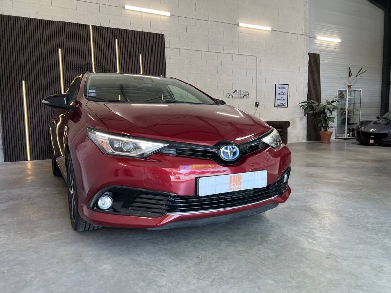 TOYOTA AURIS - HYBRIDE 136H DESIGN TOUTES OPTIONS 104500KM GARANTIE 2 ans