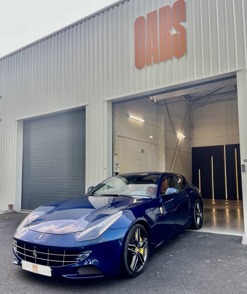 Ferrari FF toutes options à Toulouse