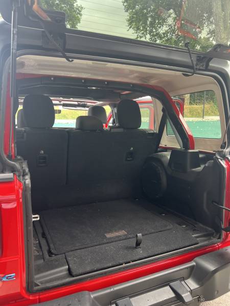 Vente véhicule hybride rechargeable d'occasion JEEP WRANGLER 4XE 380CH 2.0 à Toulouse