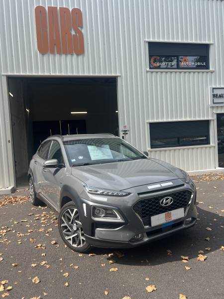 Vente d'occasion du Hyundai Kona hybride 2020 Executive à Toulouse – 45 000 km, toutes options, élégance, confort et économie réunis dans un SUV haut de gamme.