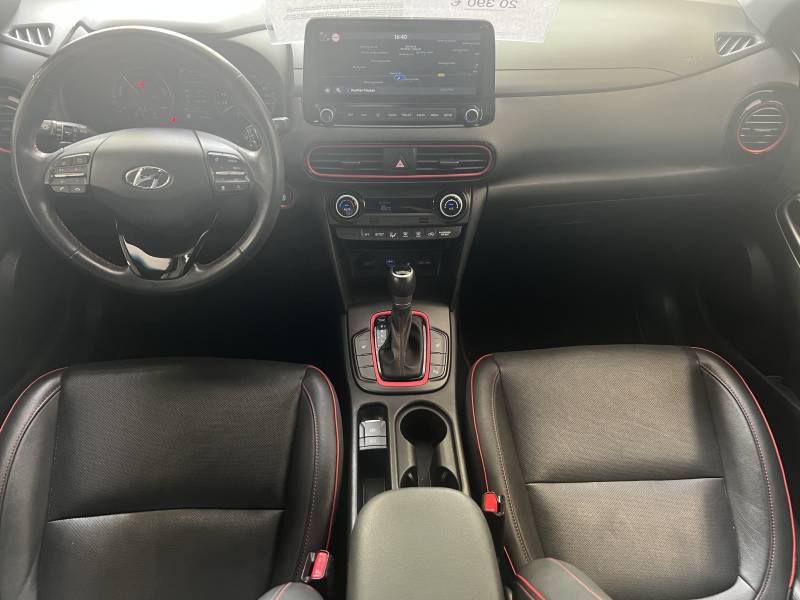 Vente d'occasion du Hyundai Kona hybride 2020 Executive à Toulouse – 45 000 km, toutes options, élégance, confort et économie réunis dans un SUV haut de gamme.