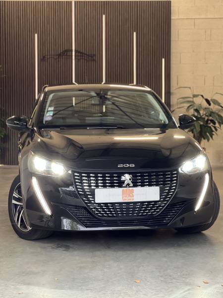 Vente d'occasion d'une PEUGEOT 208 noir 100ch SetS BVM6 boite manuelle à Toulouse