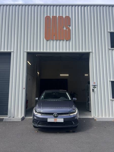 Vente de véhicule d'occasion sur Toulouse et environs de la Volkswagen polo VI (2) 1.0 tsi 95 s&s life bvm5 26 990 km carplay