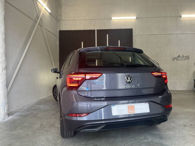 Vente de véhicule d'occasion sur Toulouse et environs de la Volkswagen polo VI (2) 1.0 tsi 95 s&s life bvm5 26 990 km carplay