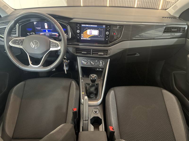 Vente de véhicule d'occasion sur Toulouse et environs de la Volkswagen polo VI (2) 1.0 tsi 95 s&s life bvm5 26 990 km carplay