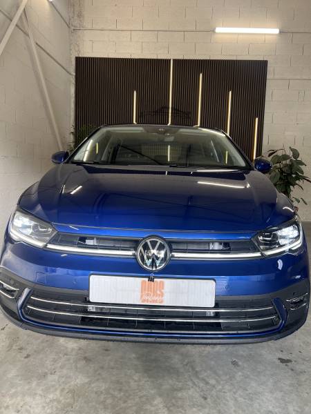 Volkswagen Polo bleu 1.0 TSI bleu avec 95ch Lounge neuve avec boite automatique sur Toulouse et alentours