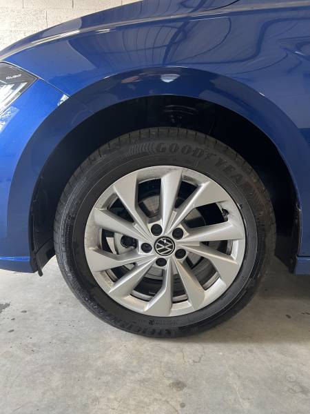 Volkswagen Polo bleu 1.0 TSI bleu avec 95ch Lounge neuve avec boite automatique sur Toulouse et alentours