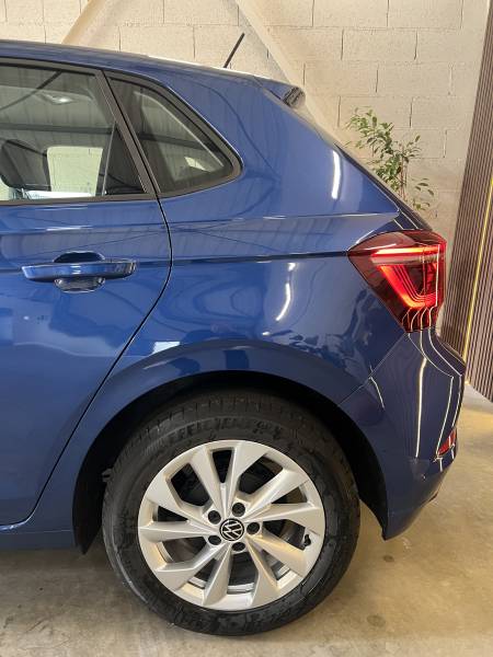 Volkswagen Polo bleu 1.0 TSI bleu avec 95ch Lounge neuve avec boite automatique sur Toulouse et alentours