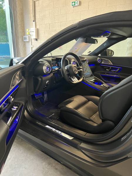 Réservée chez CARS TOULOUSE : SL 43 AMG 381CV 11/2022 15900KM FULL