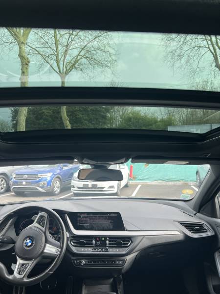 Vente d'une BMW SERIE 1 noir d'occasion (F40) 118D 150ch M SPORT BVA d'occasion à Toulouse et environs