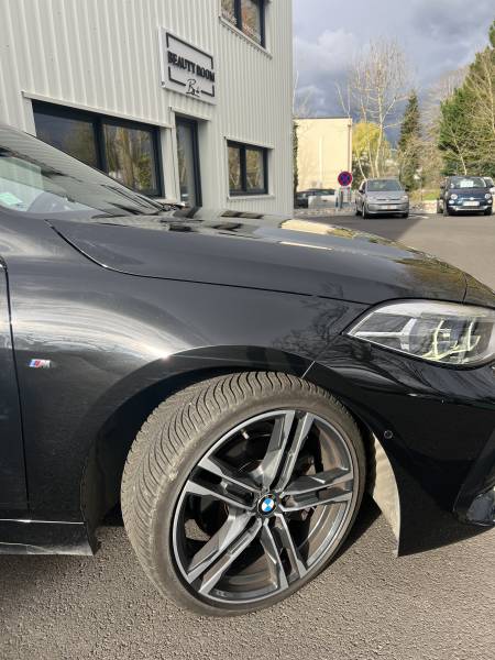 Vente d'une BMW SERIE 1 noir d'occasion (F40) 118D 150ch M SPORT BVA d'occasion à Toulouse et environs
